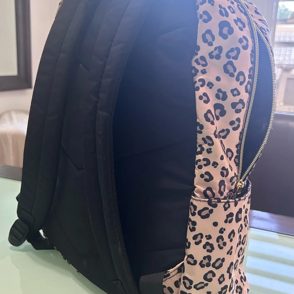 Leopard Print Backpack - Picture 3 of 6